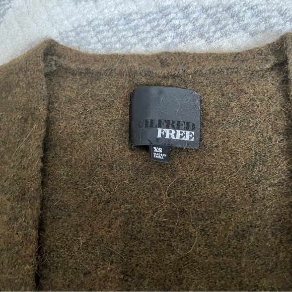 Aritzia Wilfred Free Aronson long Sweater cardigan - Picture 4 of 7